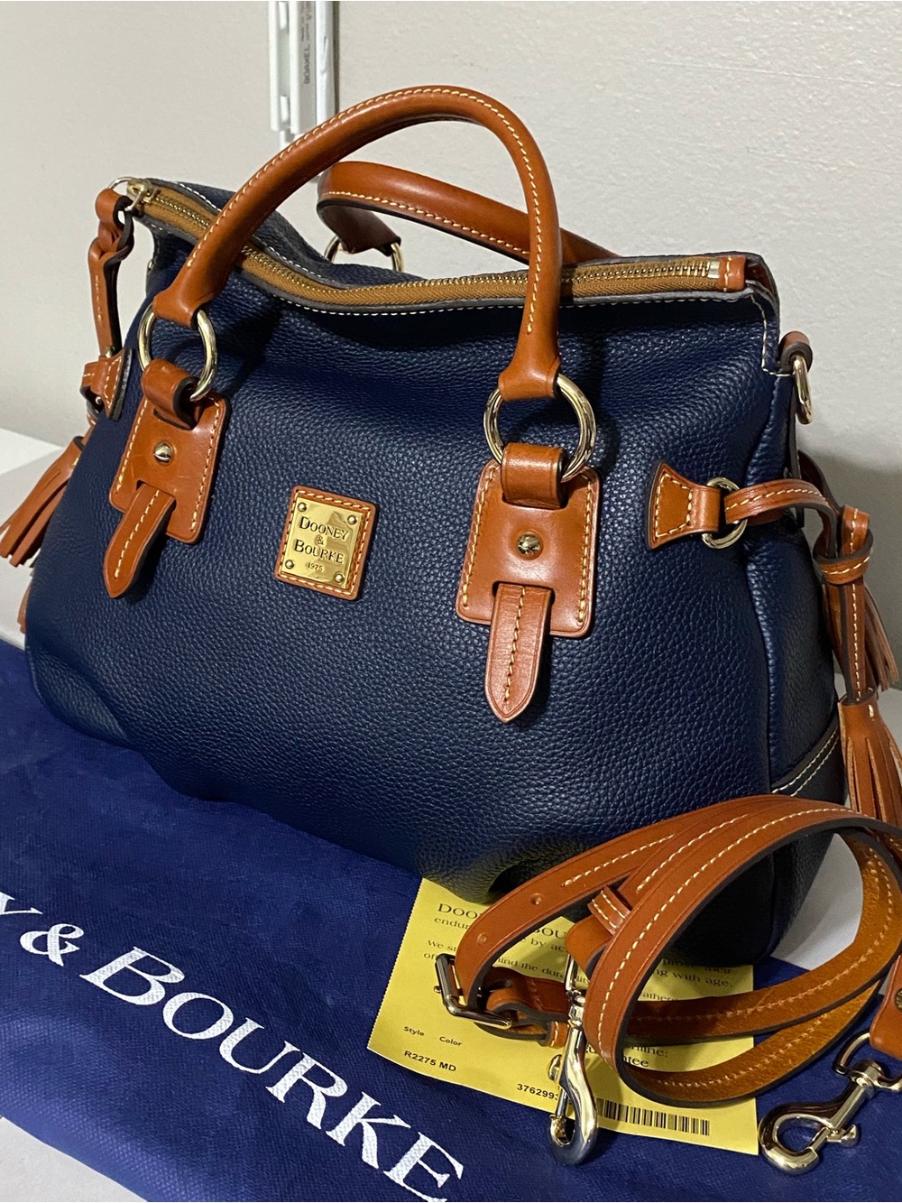 LKNW Dooney Bourke Pebbled Grain Stanwich Satchel Navy Blue Leather